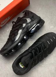 Кроссовки Nike VaporMax Plus All Black живое фото 2