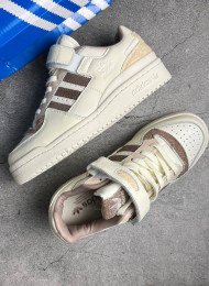 Кроссовки Adidas Forum 84 Low White Cream Brown живое фото 2